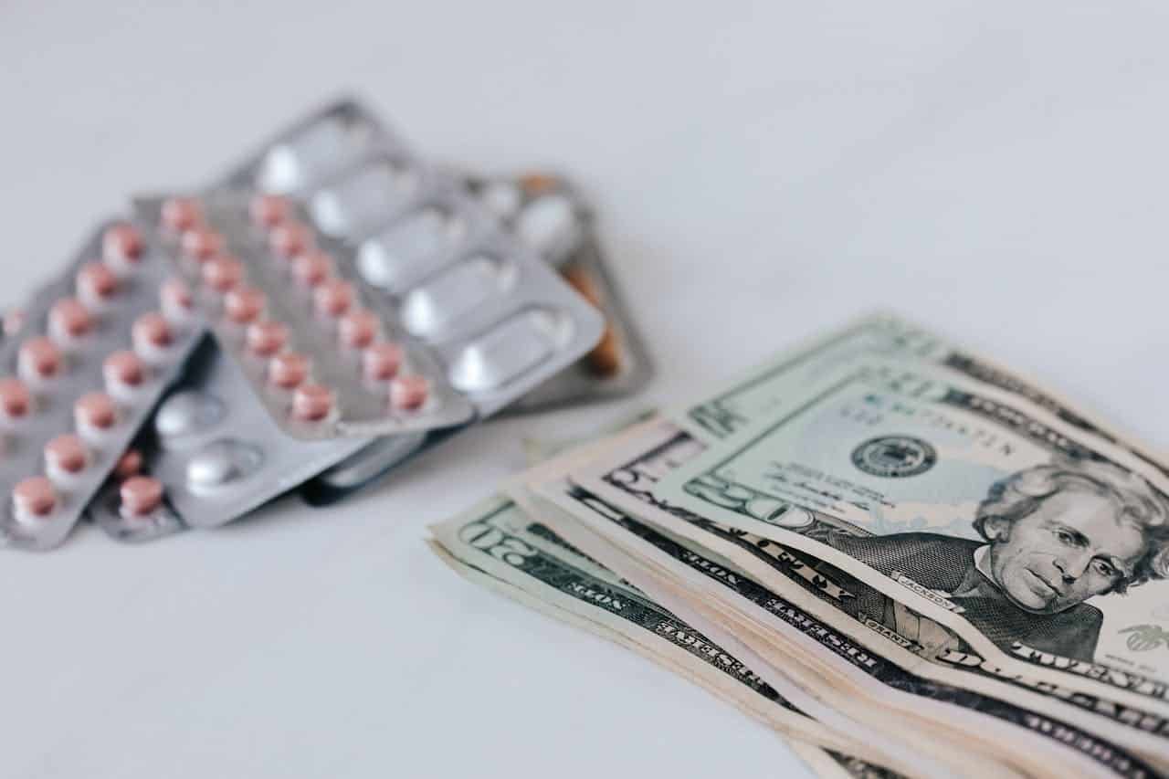 pexels-karolina-grabowska-4386225